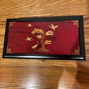Exquisite Carved Wood Appliques Trinket Box Excellent Shape Brand New NWOT